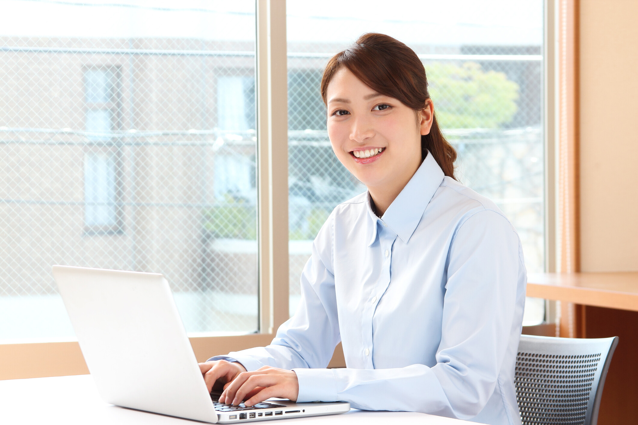 アデコ株式会社 イメージ