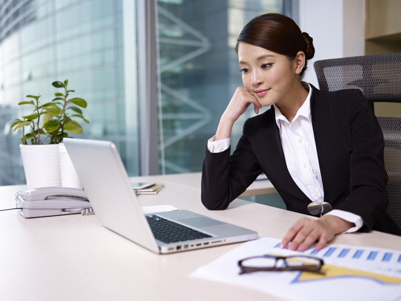 Q:働きながら就職活動をするコツを教えてください。 イメージ1