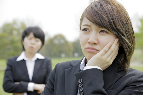 Q:派遣のお仕事は、応募からお仕事開始までに手間がかかりそうで不安です。 イメージ1