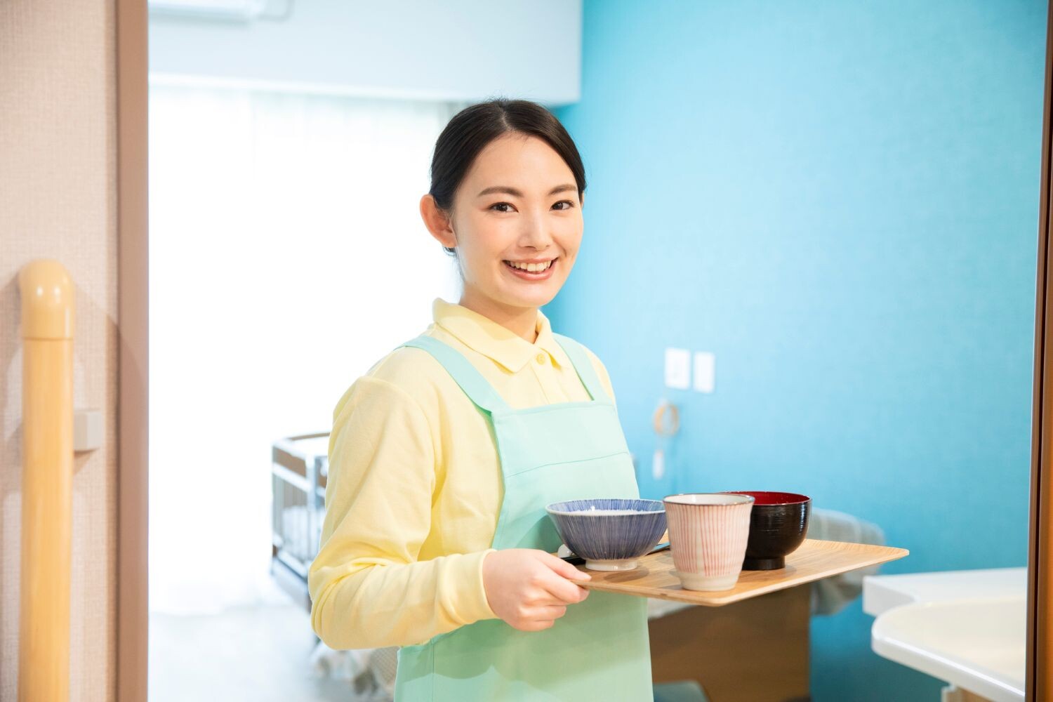 【駅から徒歩5分】未経験＆無資格OK○週4日～勤務OK！給食センターでの調理補助 イメージ1