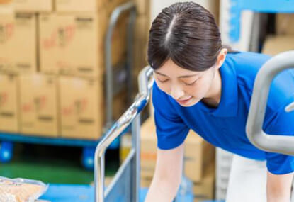 時給1500円／交通費費別途支給！医療関係用品の出荷作業 イメージ1