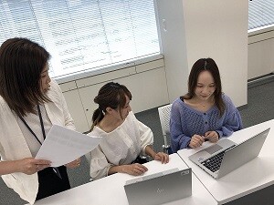 【未経験でも時給2000円】ブランク可！スキンケア通販サイトの運営サポート イメージ1