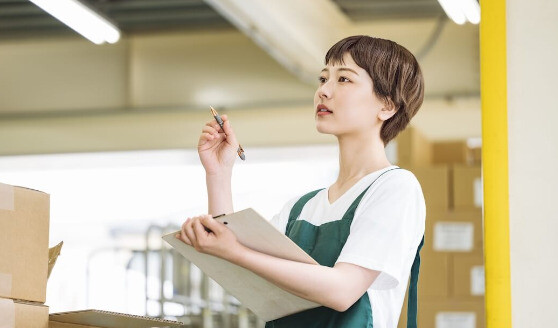 年齢不問＊週3～時短勤務OK＊お薬の検品や仕分け＊時給1300円＋バス代 イメージ1