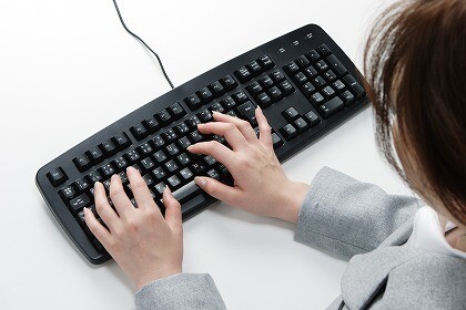 月収22万円以上＊年間休日120日＊生産管理部門での事務 イメージ1