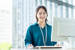 【未経験OK】ビジネスホテルフロントstaff！1,300円＠薬院駅近く イメージ1