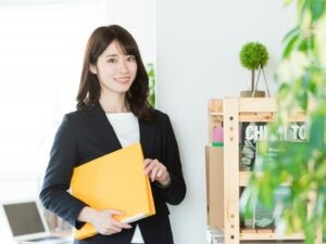 時給1,400円以上！海外関連企業での総務事務／中央区 イメージ1