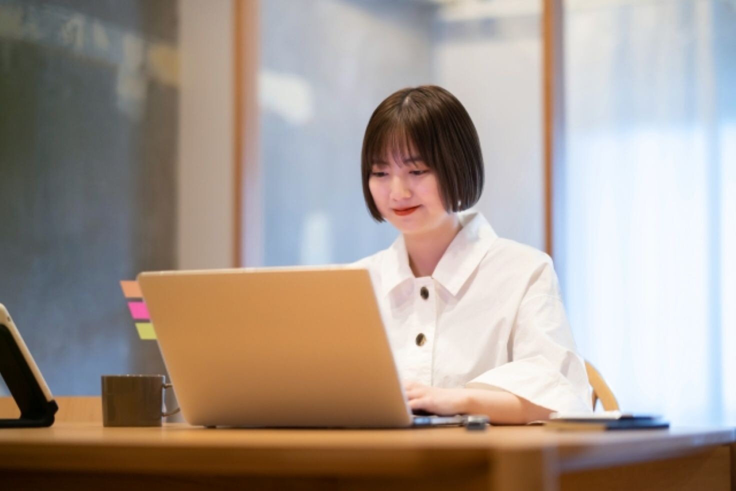 ＼ゆったり在宅で➤読むのも仕事／電子コミック♩誤字脱字チェック✐かんたん作業☘ イメージ1