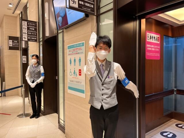 【エレベーター案内】1/21～2/14バレンタイン期間＠阪急うめだ本店 イメージ1