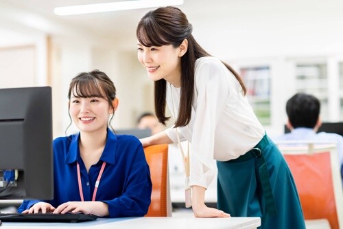 ≪大手鉄道のオフィスワーク≫日払OK！未経験でも高時給1500円～！ イメージ1