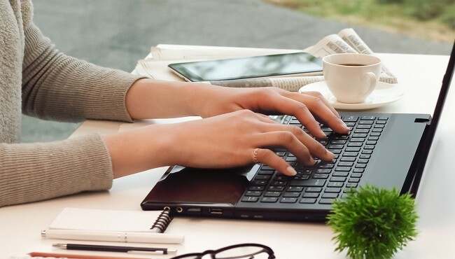 【ほぼ18時定時！】難しいことなしの　営業事務　発注書入力・請求書チェックなど イメージ1