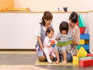 ≪保育士＊10時～13時など≫子供を見守る保育補助＊小規模保育園など イメージ1