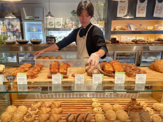 6月末まで！大人気のパン屋さん「365日」スタッフ＊代々木 イメージ1