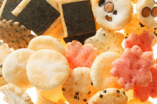 横浜タカシマヤではたらく！「赤坂柿山」あられ・おかき販売 イメージ1