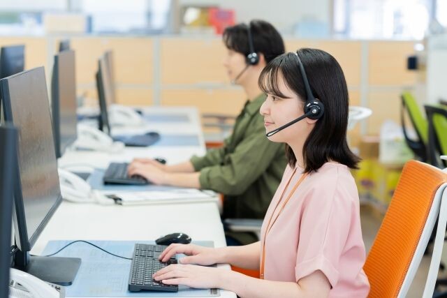 【自由度高め】通販サイトの問い合わせ対応！17時定時＆残業なし！ イメージ1