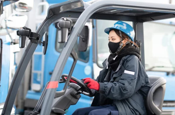 ＼時給1700円・日払い対応可／「一生モノの相棒をあなたの手で届ける」お仕事 イメージ1