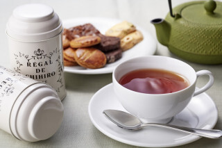 〈高時給1600円〉安心の百貨店で働く！「Cafe&nbsp;TANAKA」募集 イメージ1