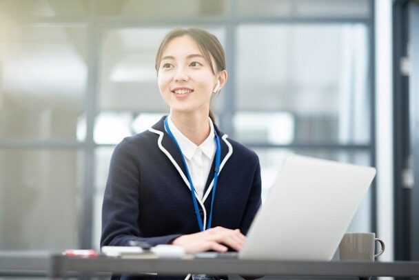 契約関連の事務／産休交替／残業なし／赤坂駅そば イメージ1