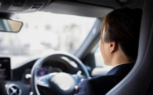 【時給1700円】3ヶ月だけ！社用車の運転・駐禁対策スタッフ イメージ1