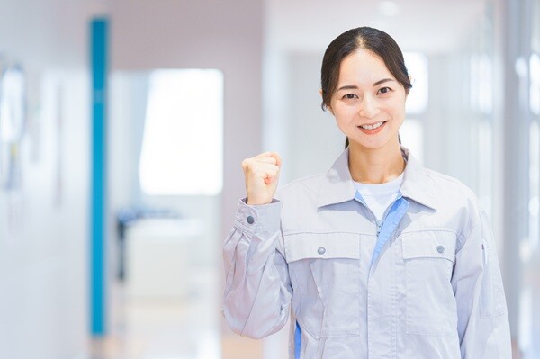 大量募集！ミドル・シニア世代の男女も活躍！未経験OK！半導体部品の製造スタッフ イメージ1