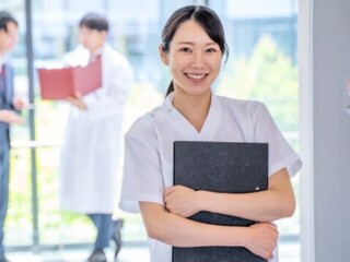 月30万可×17時定時＊受付経験を活かす病院事務＊残業少なめ／南砂町／週払いOK イメージ1