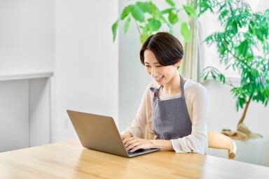 ＼在宅で楽しく♩／キャラクター図鑑♢名前・特徴こつこつ入力☝電話なし【未経験〇】 イメージ1