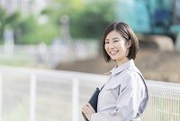 ＼時給1850円！／年齢不問！未経験OK！残業少なめの一般事務✨ イメージ1