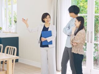 【未経験から挑戦できる】不動産企業にて物件紹介・採寸＠千葉駅 イメージ1