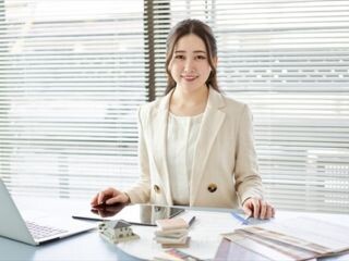 ＼未経験OK！／業務用スーパーのEC事業部！事務のお仕事 イメージ1