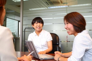 急募<一般事務>正社員可能&nbsp;〇東証プライム上場メーカー〇皆様お優し～ イメージ1