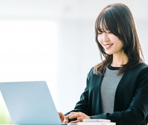 8月～派遣6か月後に正社員へ＼高時給1600円／総合商社で営業事務✨肥後橋駅チカ イメージ1