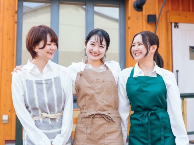 【週4日～OK！】おしゃれなデリカカフェで簡単接客業務！ イメージ1