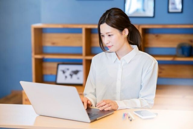 【未経験OK／在宅勤務】データの作成や登録業務！土日祝休みで残業なし＊ イメージ1