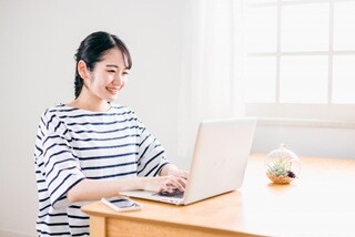 ＼週3日在宅♥《電話ゼロ》／コスメ＊香水の使用方法♢ラベル内容をそのまま入力✐ イメージ1