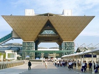 ＼日給1.7万円／東京ビッグサイトで展示会のお手伝い＃単発日払い・WEB登録OK イメージ1