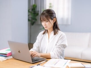 ＜土日祝休み＞ブランクOK！＊データ入力・請求書チェック イメージ1