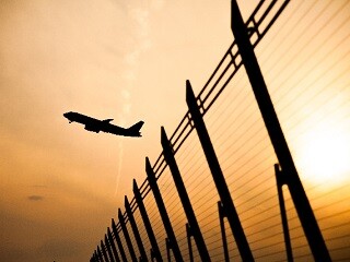 ＜激レア求人！＞＊羽田空港でお仕事＊未経験OK／年齢不問 イメージ1