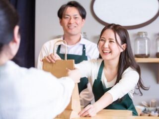 【週3OK】未経験スタート歓迎！調味料専門店で接客＊3名募集 イメージ1