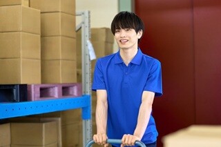 11/1~12/19まで！市川塩浜駅チカ！大型倉庫内でのピッキング作業！ イメージ1