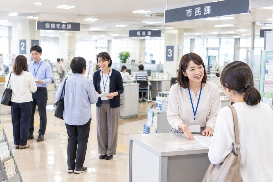 急募＼11月～／安定の官公庁で働こう！フロア案内・受付業務＊三宮徒歩8分 イメージ1