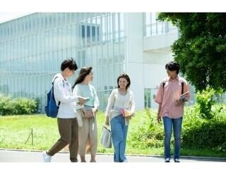 遅番専門者　PC必要なし　私立大学体育館や学生棟の受付や施設管理 イメージ1