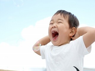 保育士＼志望動機＆履歴書不要！／担任無しの保育＊時給1700円 イメージ1