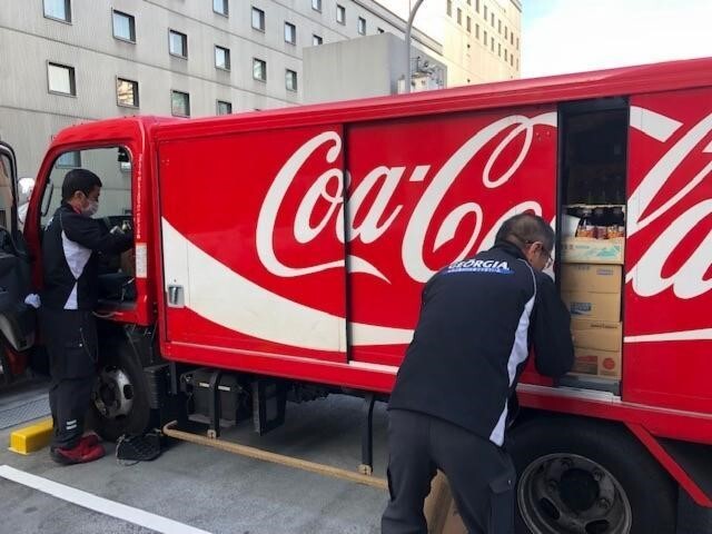 ＼コカ・コーラ／長期＊夕方から短時間！自販機の補充サポート＠八尾セールスセンター イメージ1